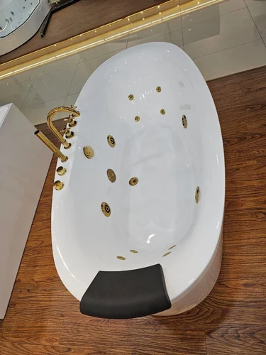 Modern Acrylic Freestanding Oval Soaking Tub